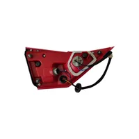 چراغ-خطر-روی-صندوق-راست-لیفان820